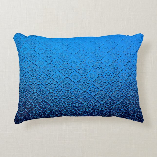 blue background accent pillow (Front)