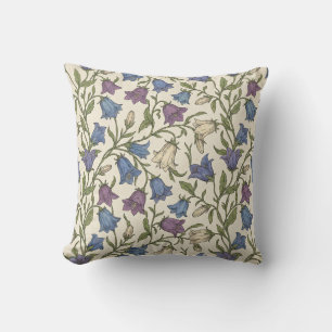 Blue Bellflower Pattern - Aesthetic Botanical Flor Throw Pillow