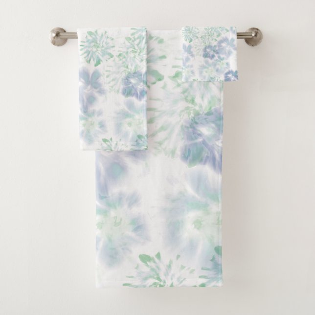 Blue Boho Blooming Flowers Floral Tie Dye Pattern  Bath Towel Set (Insitu)