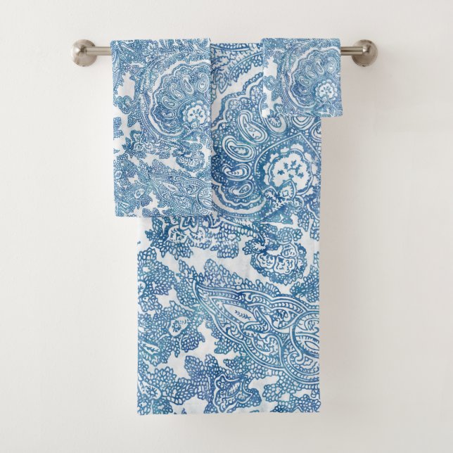 Blue Boho Lace Paisley Pattern Bath Towel Set (Insitu)