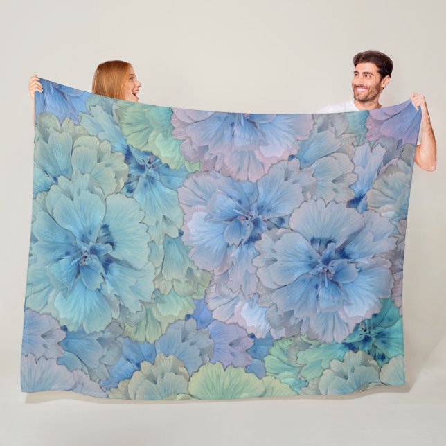 Blue carnations pattern in vintage style  fleece blanket (In Situ)