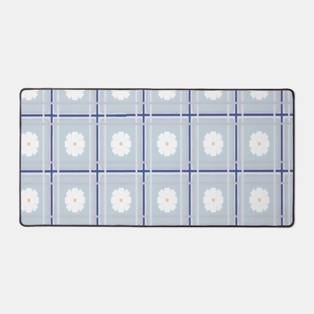 Blue Checkered Daisy pattern Desk Mat (Front)