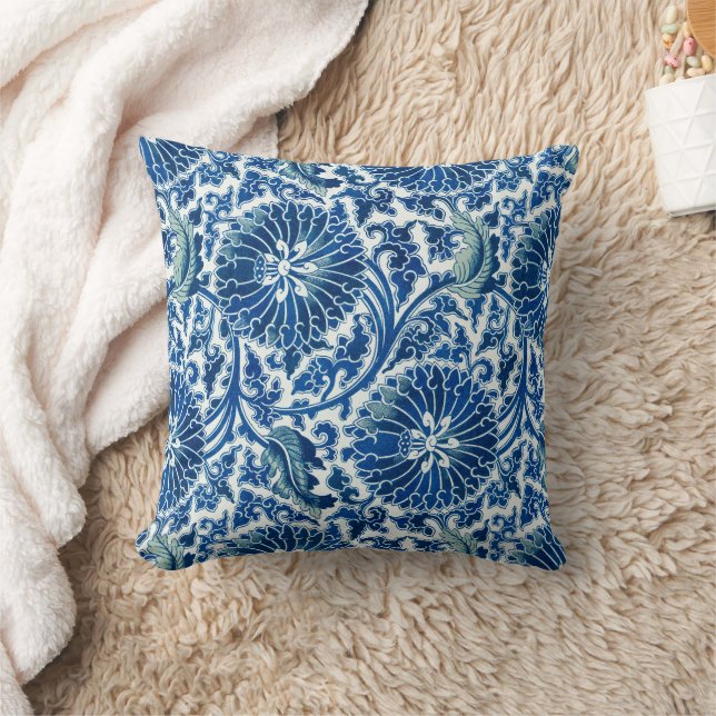Blue Chinese Floral Pattern Throw Pillow (Blanket)