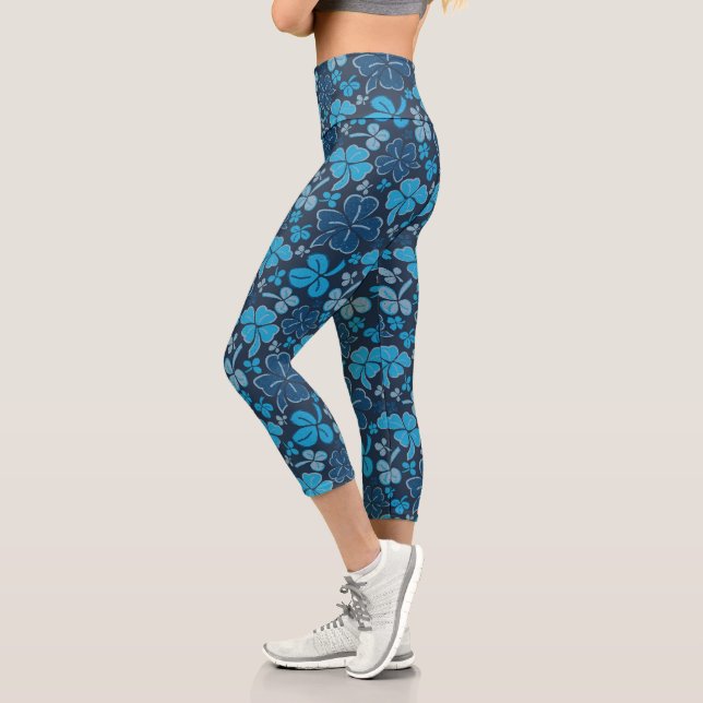 Blue Clover Shamrock Pattern St. Patrick`s Day  Capri Leggings (Left)