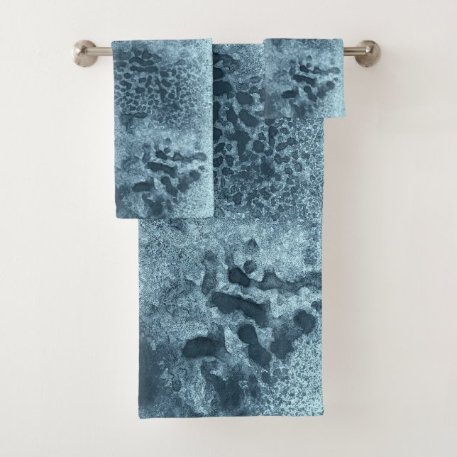 Blue Coral Bath Towel Set (Insitu)