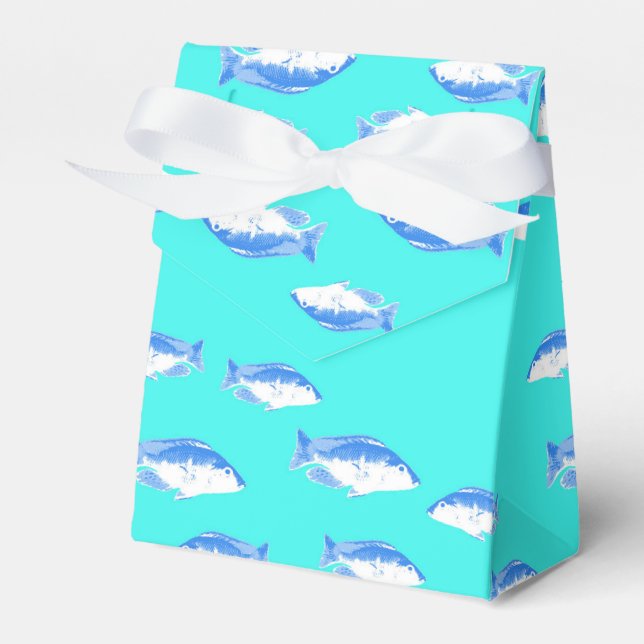 Blue fish on turquoise favor box (Front Side)