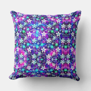 Blue Floral Pattern - Edelweiss Flower Geometric Throw Pillow