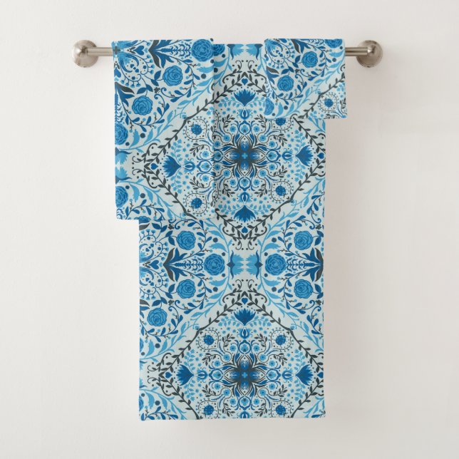 Blue floral tiles bath towel set (Insitu)