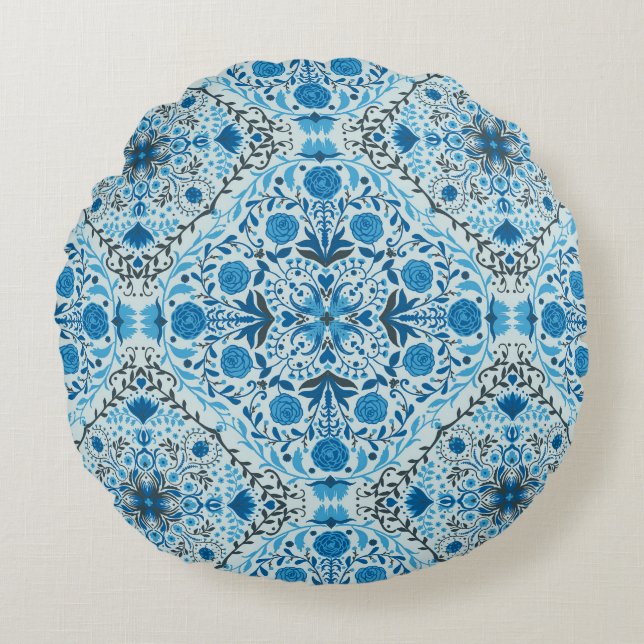 Blue floral tiles round pillow (Front)