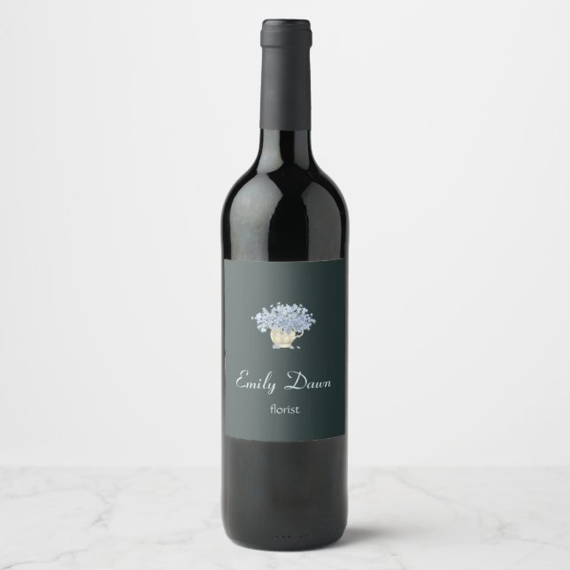 Blue flowers in vase grey wine label (Front)