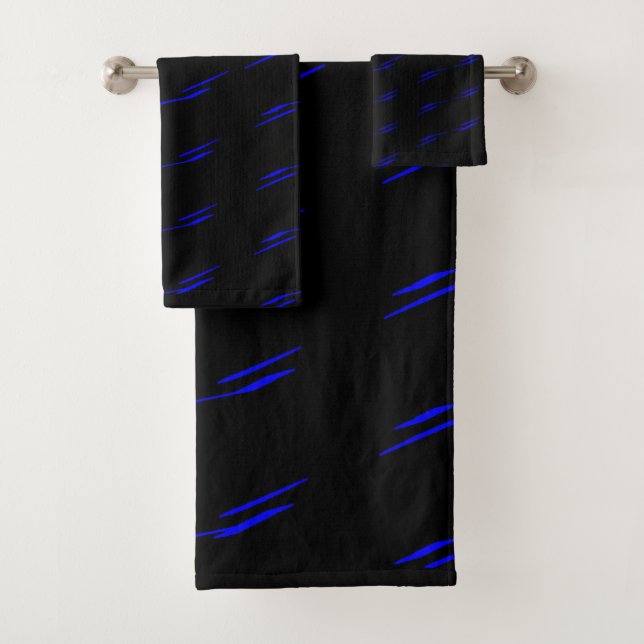 Blue Geometric Stripe Bath Towel Set (Insitu)
