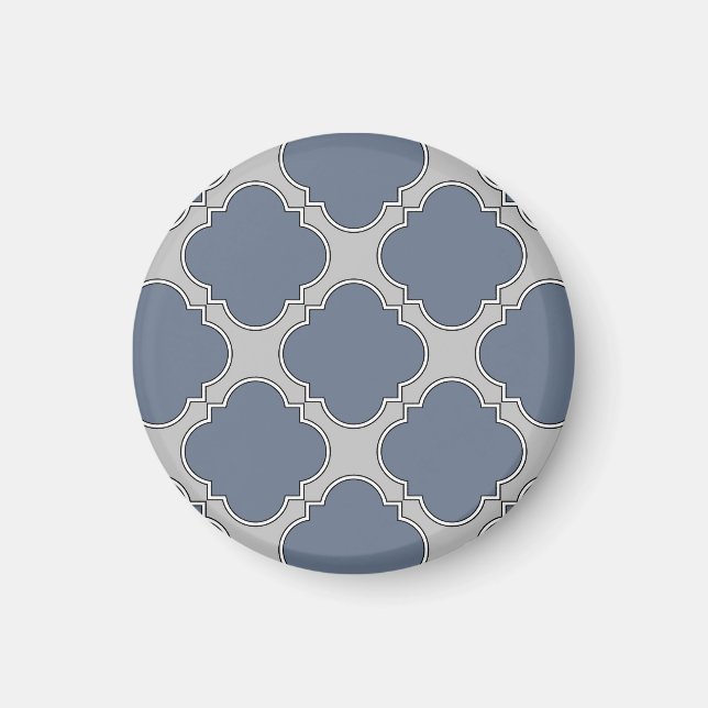 Blue-grey quatrefoil magnet (Front)