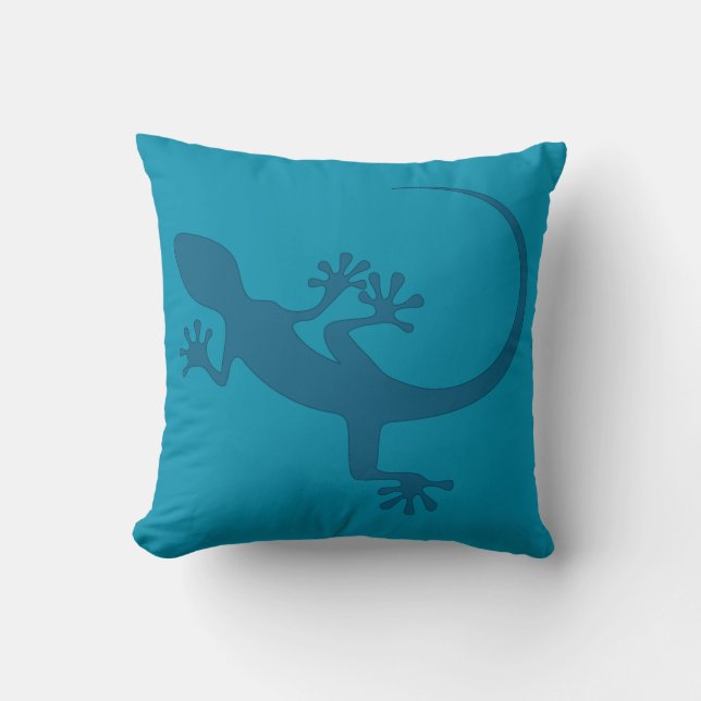 Blue lizard, geko - Faraglioni, Capri, Italy Throw Pillow (Front)