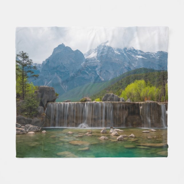 Blue Moon Valley | Jade Dragon Snow Mountain Fleece Blanket (Front (Horizontal))