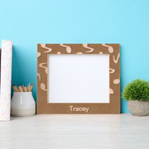 Blue musical notes on pink etched frames