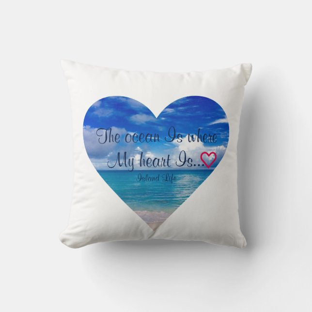 Blue Ocean | Heart | Throw Pillow (Front)