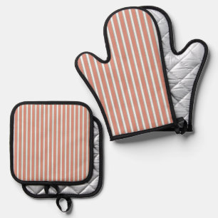 Blue, pink and white stripes pattern oven mitt & pot holder set