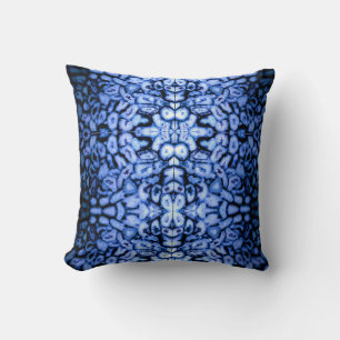 Blue Quartz Agate, blue Geodes, abstract pattern Throw Pillow