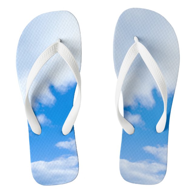 Blue sky and white clouds flip flops (Footbed)
