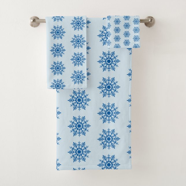 Blue Snowflake Pattern Bath Towel Set (Insitu)