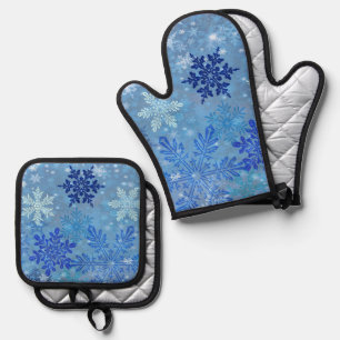 Blue Snowflakes Oven Mitt & Pot Holder Set