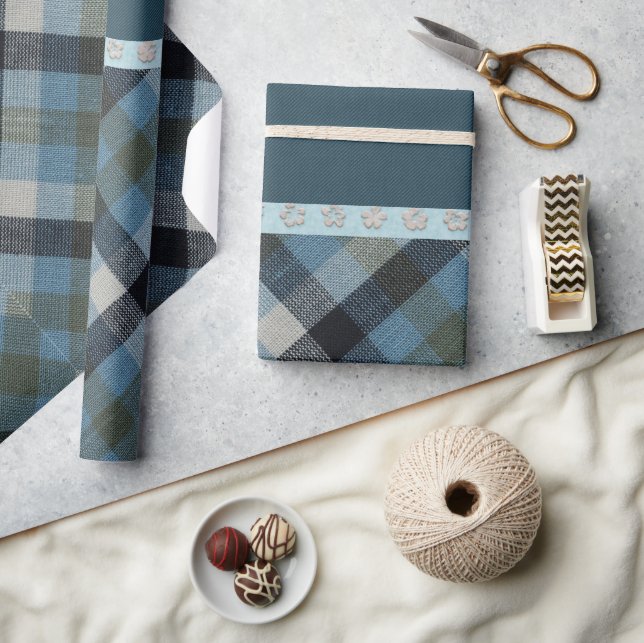Blue Tartan Wrapping Paper (Crafts)
