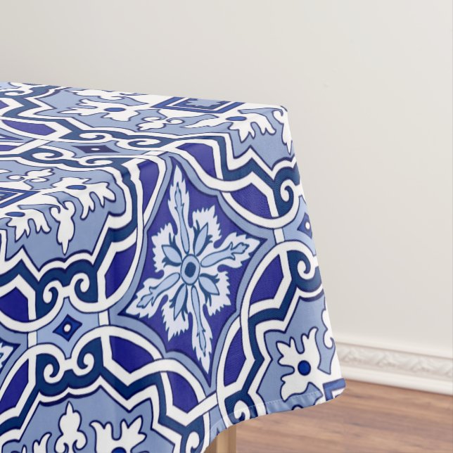 Blue tiles,Mediterranean tiles,majolica    Tablecloth (In Situ)