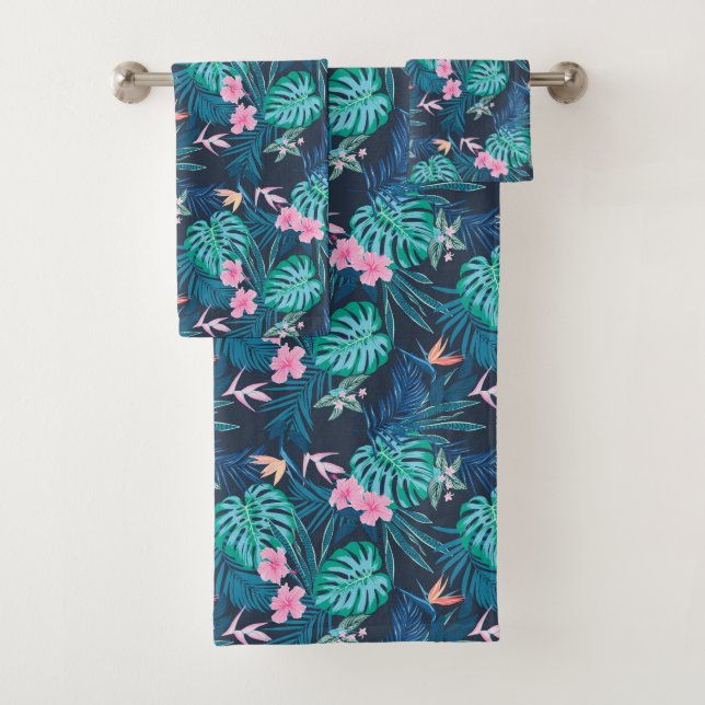 Blue Tropical Flower Garden Pattern Bath Towel Set (Insitu)