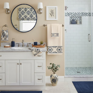 Blue vintage pattern bath towel set