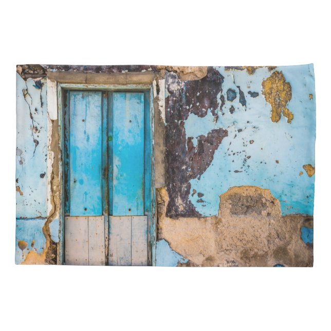 Blue wall and door pillowcase (Back)