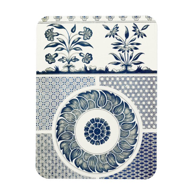 Blue White Floral Chinese Round Magnet (Vertical)