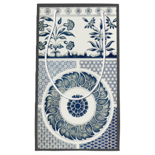 Blue White Floral Chinese Round Small Gift Bag
