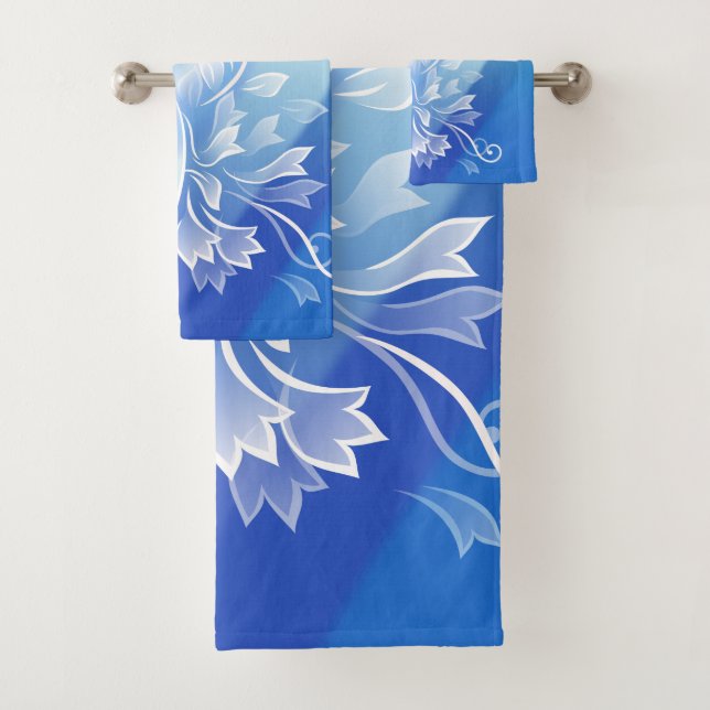 Blue White Floral Fantasy Bath Towel Set (Insitu)