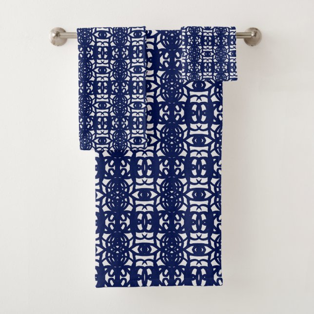 Blue & White Unique Abstract Pattern Bath Towel Set (Insitu)