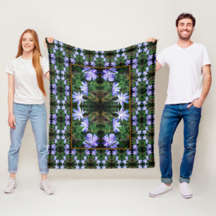 Blue Wild Chicory Flowers Pattern    Fleece Blanket
