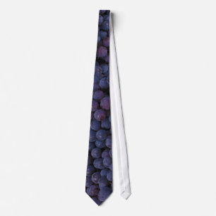 blue wine grape tie