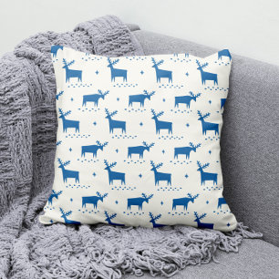 Blue Winter Reindeer   Modern Christmas Pattern Throw Pillow