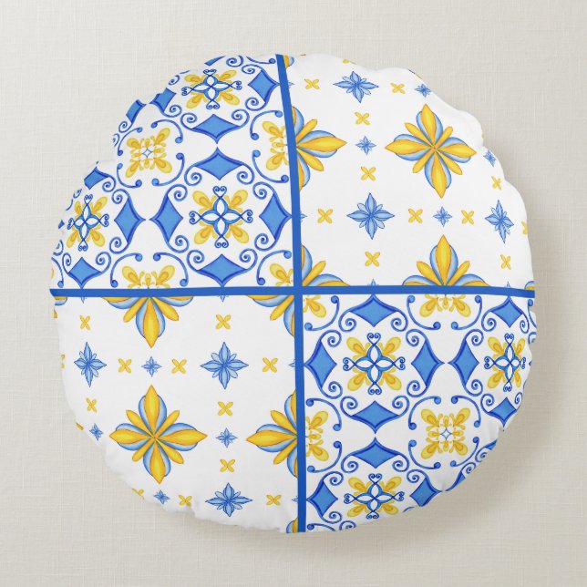 Blue Yellow Mediterranean Tile Patchwork  Round Pillow (Front)