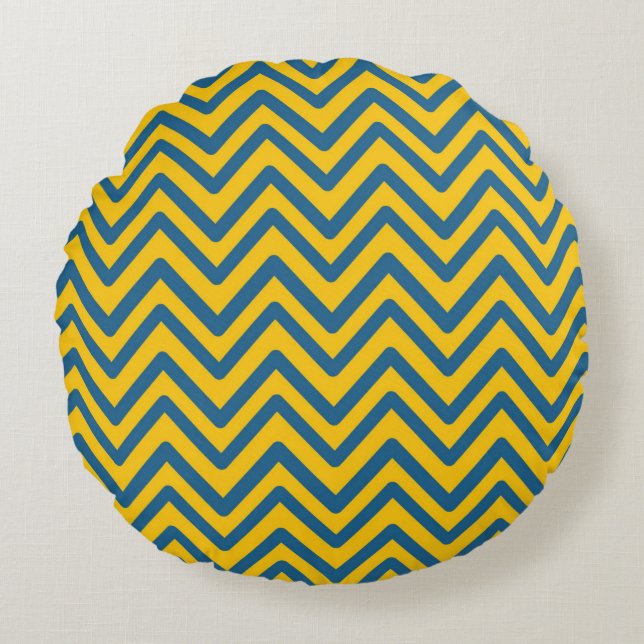 Blue Yellow Vintage Retro Chevron Pattern Round Pillow (Front)