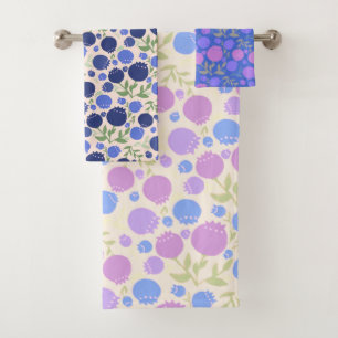 Blueberries in pink and blue bath towel set