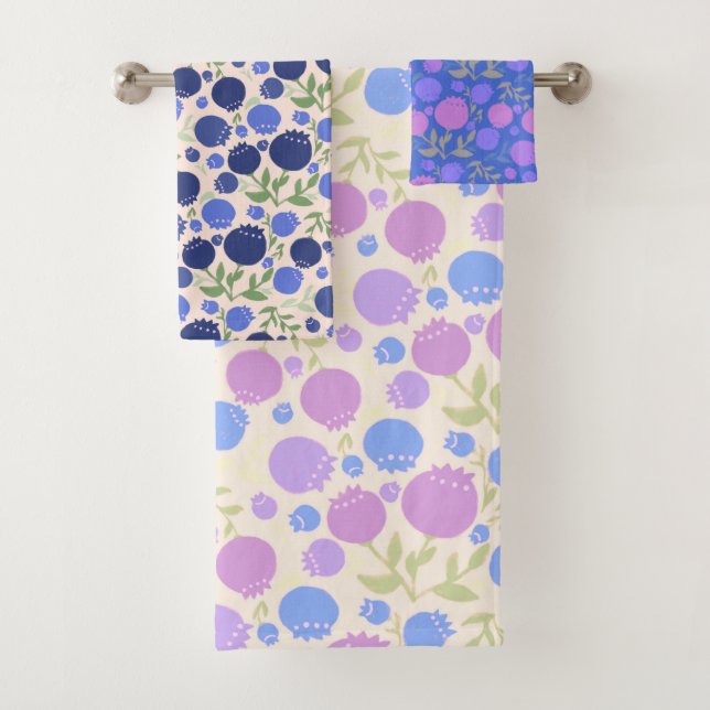Blueberries in pink and blue bath towel set (Insitu)