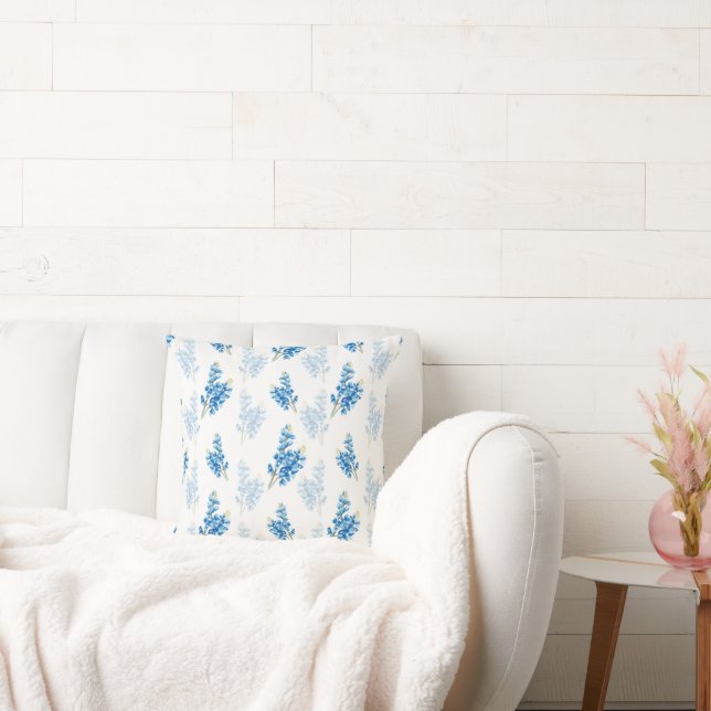 Bluebonnet Pattern Throw Pillow (Couch)