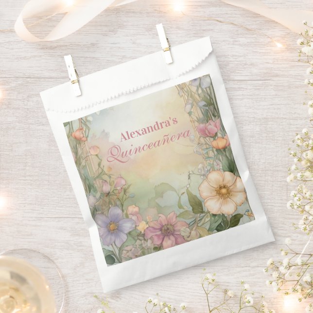 Blush Pink Floral Quinceanera Celebration Favour Bag (Clipped)