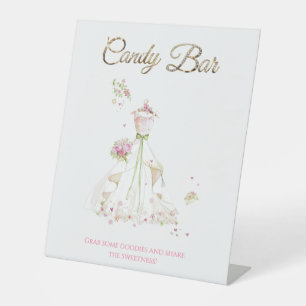Blushing Bride in Bloom Bride to Be Pedestal Sign