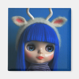 Blythe blue magnet