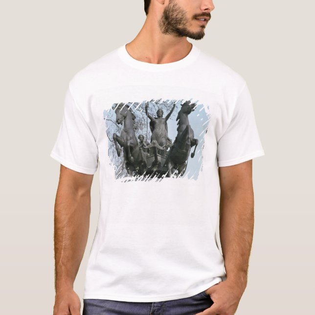 Boadicea, 1850s (bronze) (see also 33580) T-Shirt (Front)