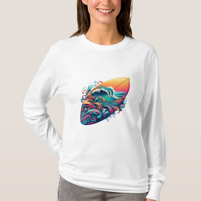 board with waves T-Shirt (Front)