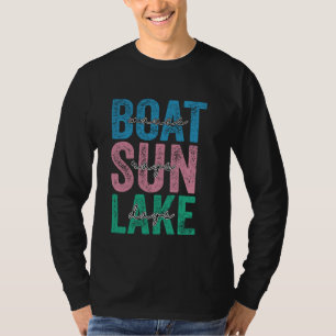 Boat Waves Sun Rays Lake Days Retro Summer Vacatio T-Shirt