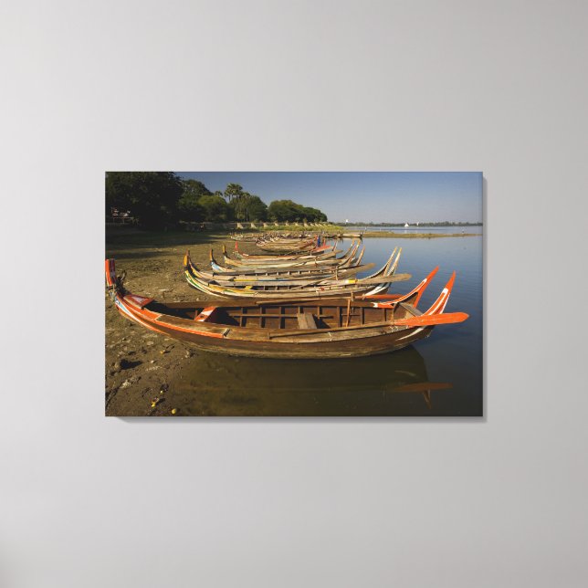 Boats on lake between Kyauktawgyi Paya and Canvas Print (Front)