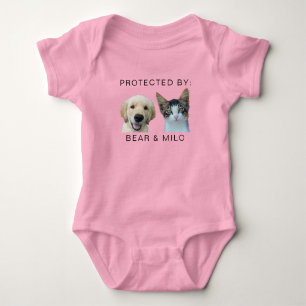 Body Baby shower protégé par des animaux de compagnie C